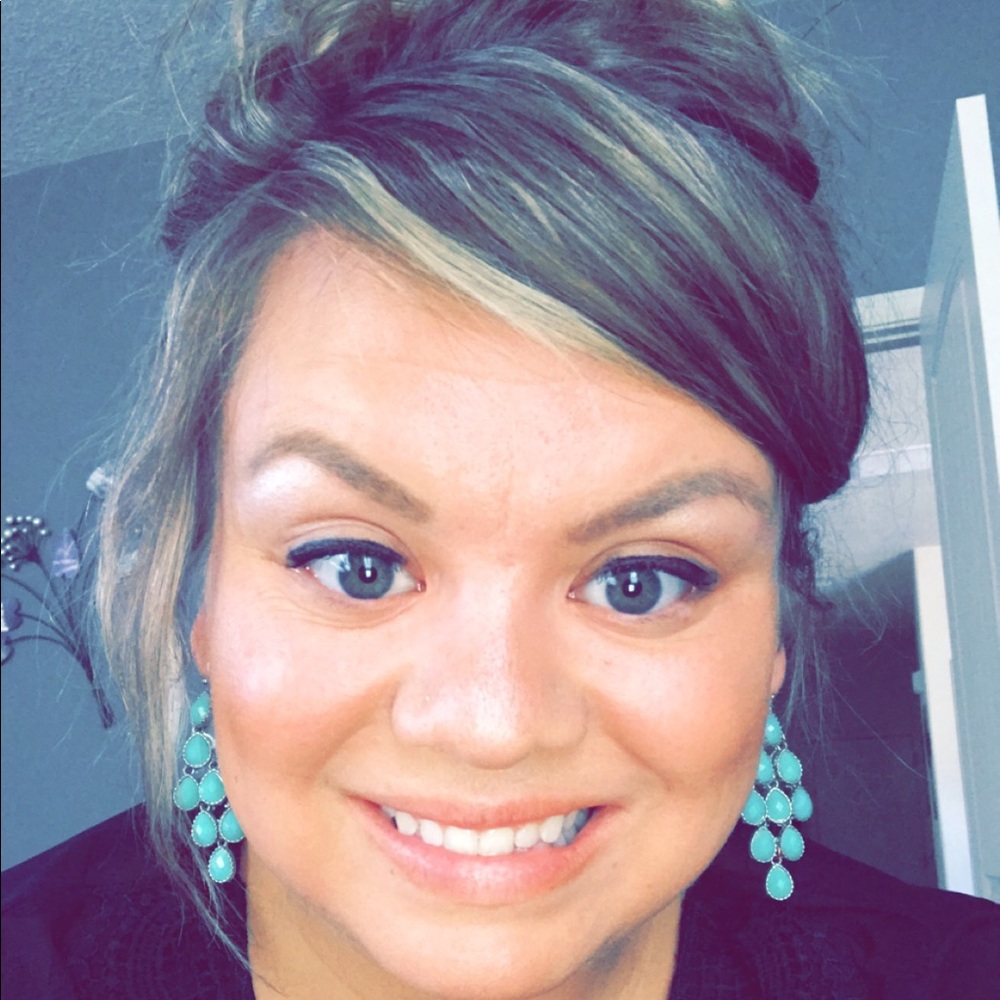 Meet your Posher, Kimberly